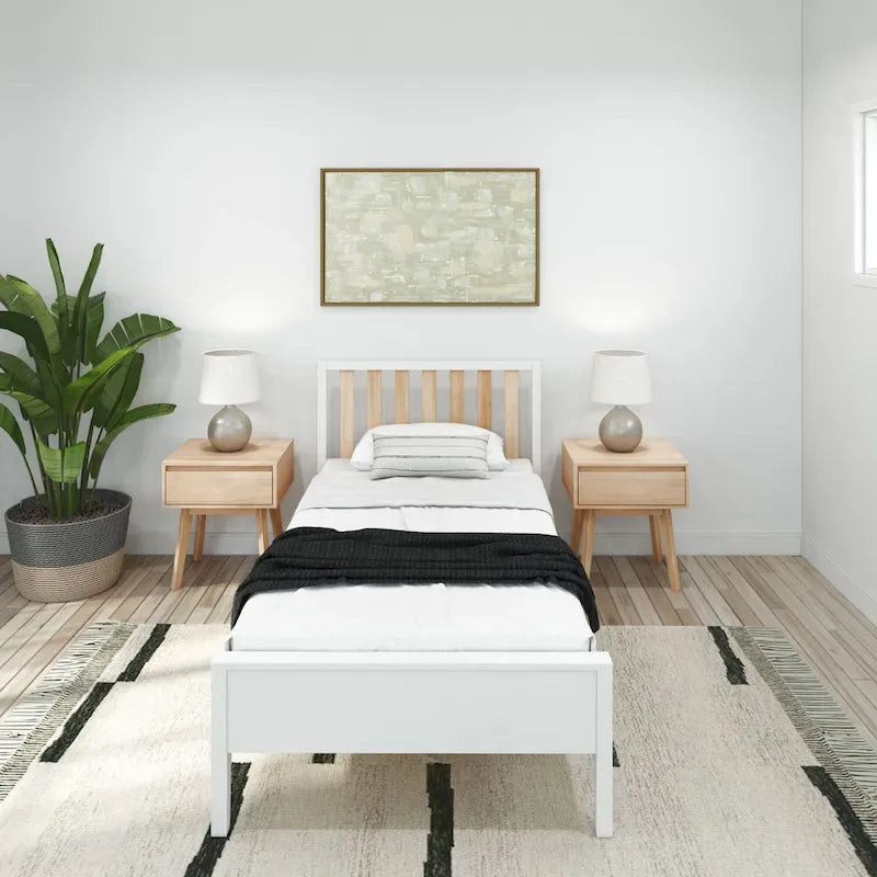 Lit simple scandinave en bois massif noir / noir et blond avec tête de lit à lattes