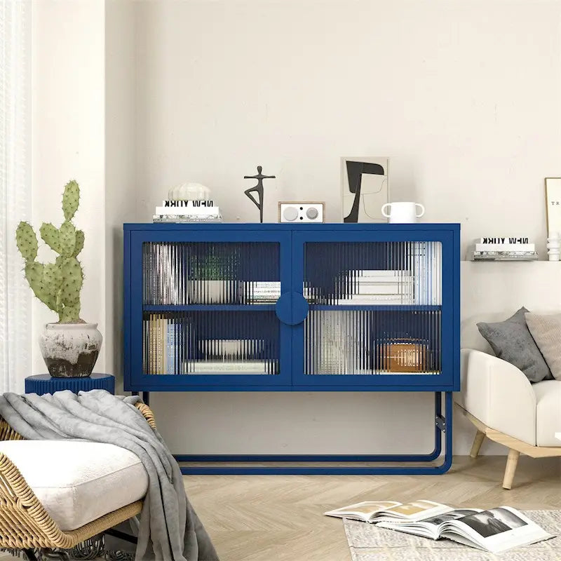 Meuble d'appoint à portes en verre cannelé blanc avec étagère réglable