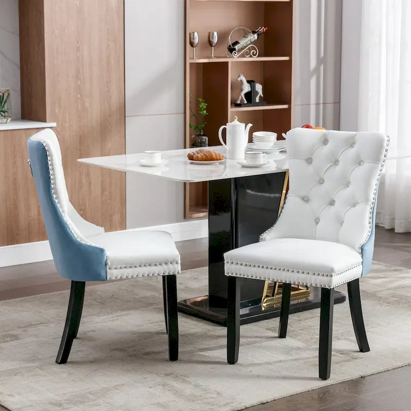 Chaise de salle à manger capitonnée avec garniture cloutée noire et rouge / noire et grise / blanche et bleue / blanche et rose, ensemble de 2