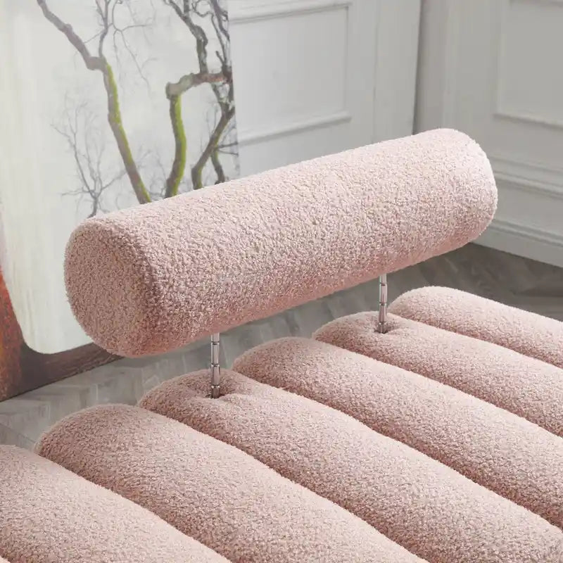 Banc de bout de lit en tissu sherpa rose/beige avec dossier réglable et pieds dorés
